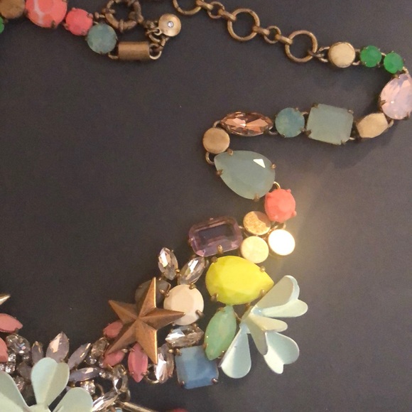J crew necklace - Picture 3 of 4